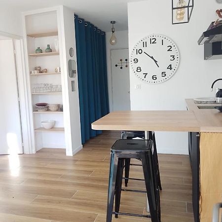 Appartement Deux Pieces , Climatise, Terrase, Cavalaire Eksteriør billede